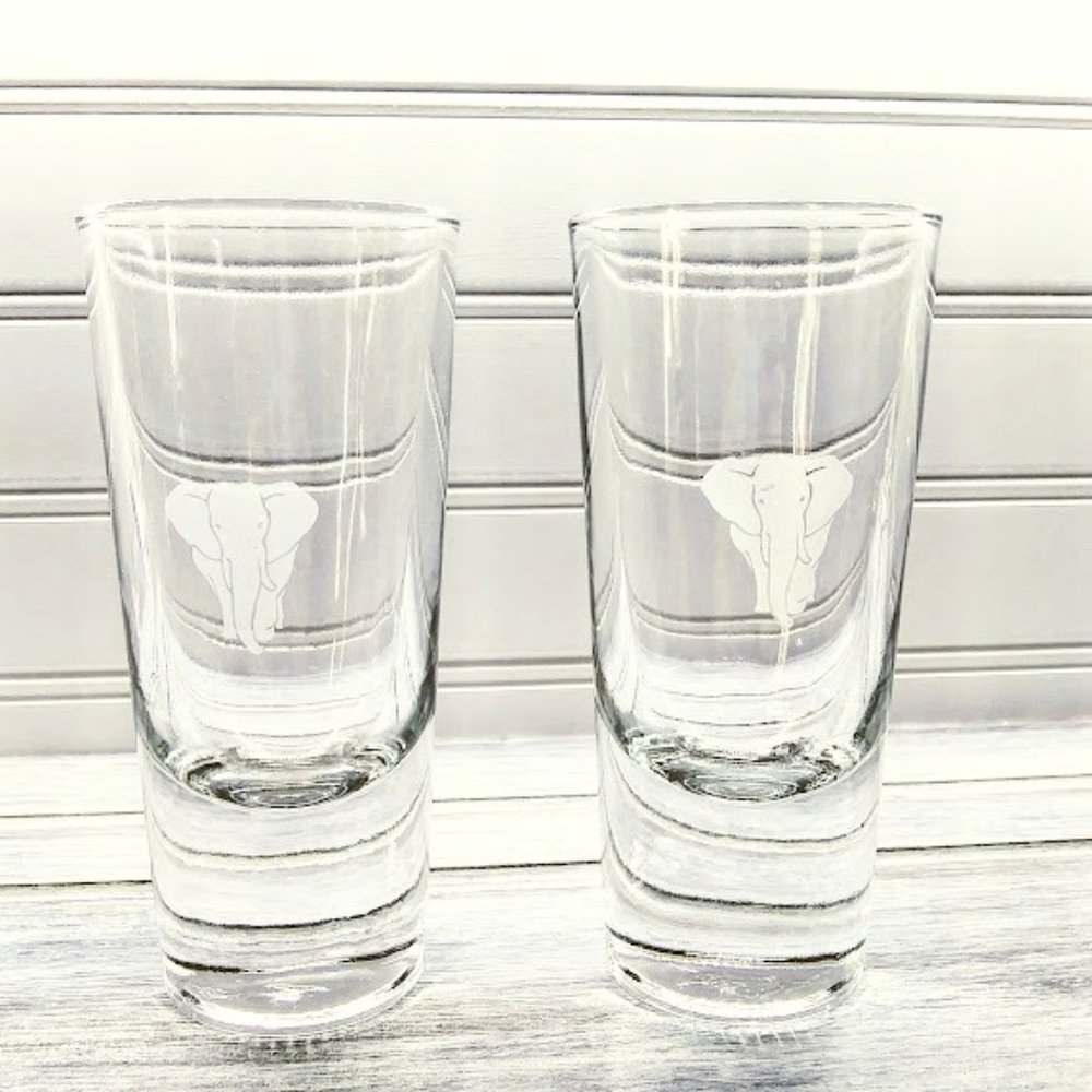 *DBL SHOT/SHOOTER GLASSES*LIBBEY/CRISA*W/ ETCHED ELEPHANT*SET OF TWO